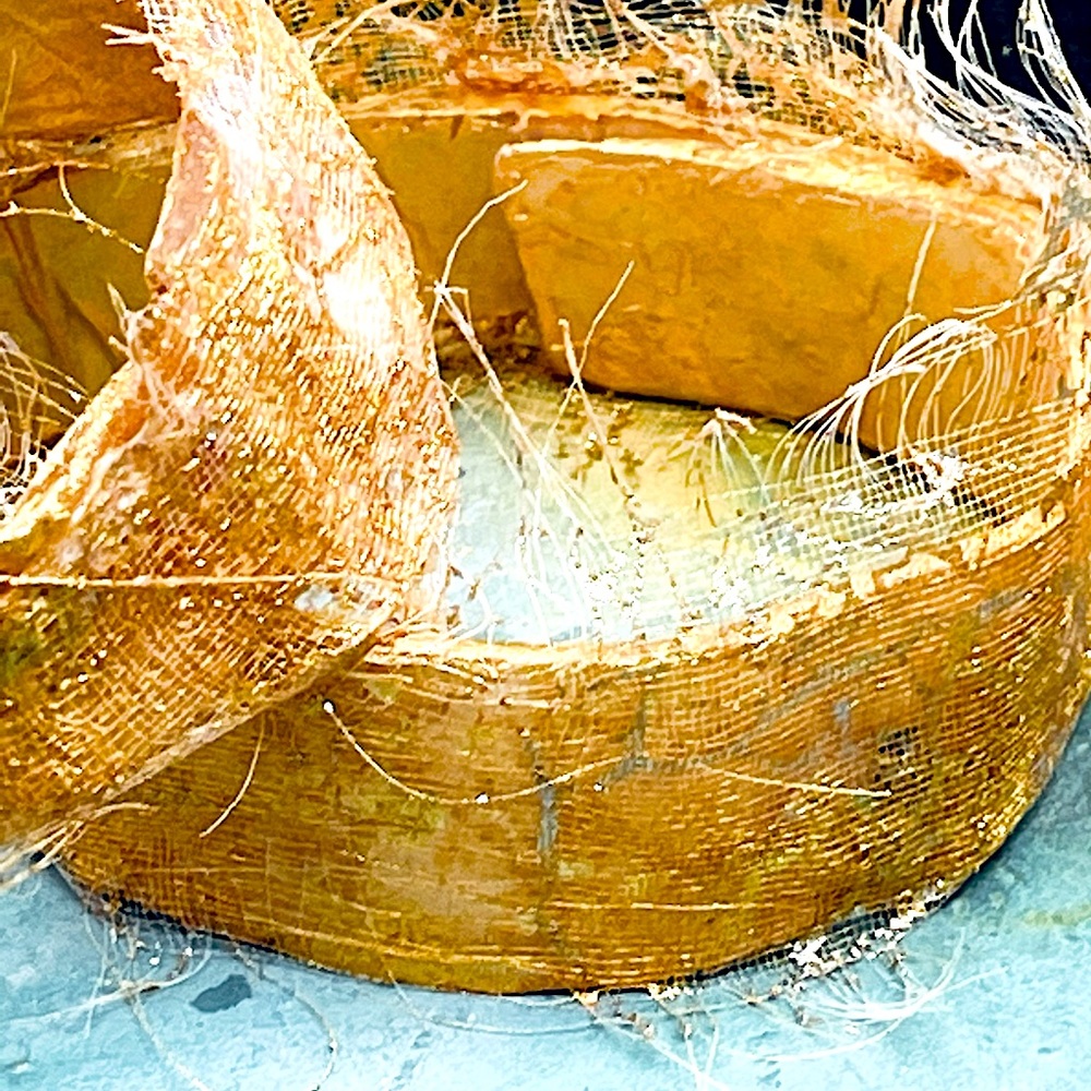 Matana handmade bangles diamond glass and gold